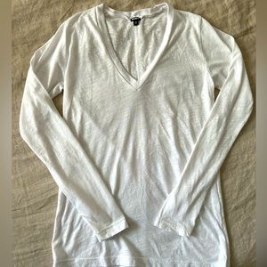 Monrow Textured Tri-Blend Fitted Long Sleeve V Neck Tee, size XS